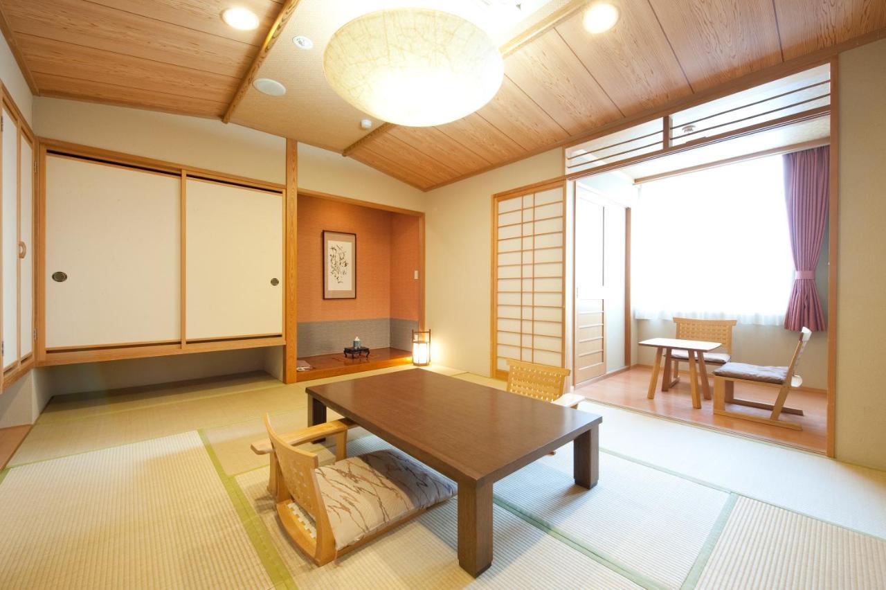 โทกาจิงาวะ ออนเซน คังเงตสึเอง โฮเต็ล Hotel Otofuke ภายนอก รูปภาพ