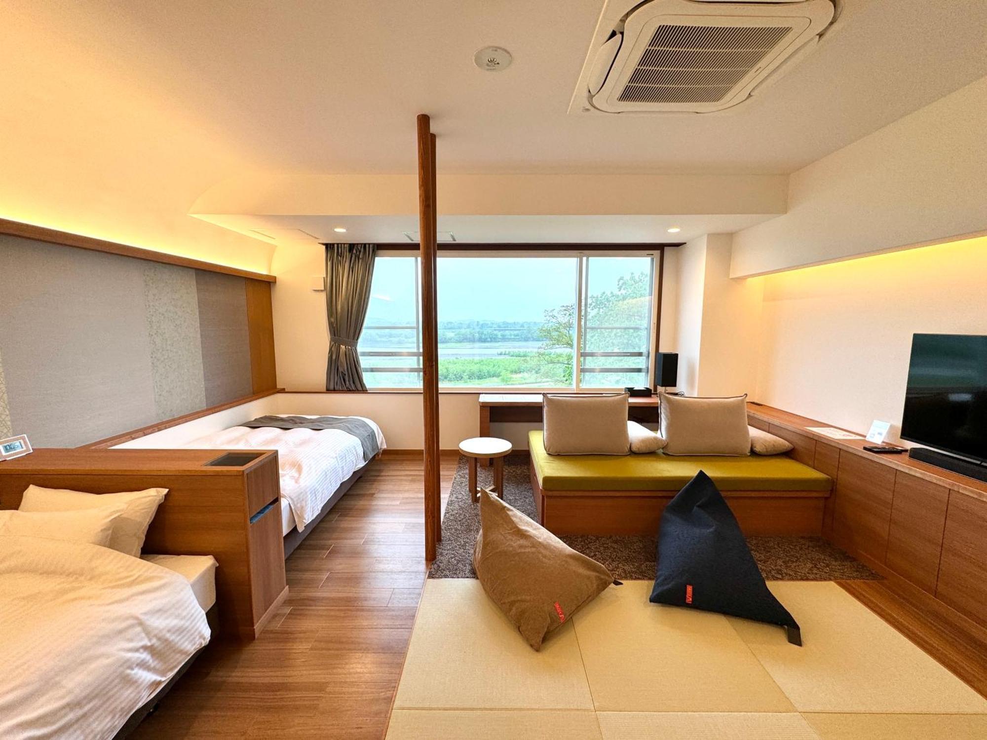โทกาจิงาวะ ออนเซน คังเงตสึเอง โฮเต็ล Hotel Otofuke ภายนอก รูปภาพ