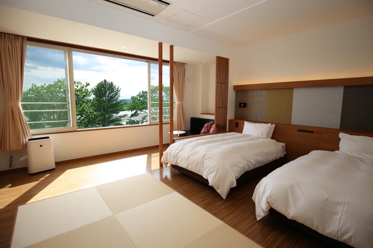 โทกาจิงาวะ ออนเซน คังเงตสึเอง โฮเต็ล Hotel Otofuke ภายนอก รูปภาพ