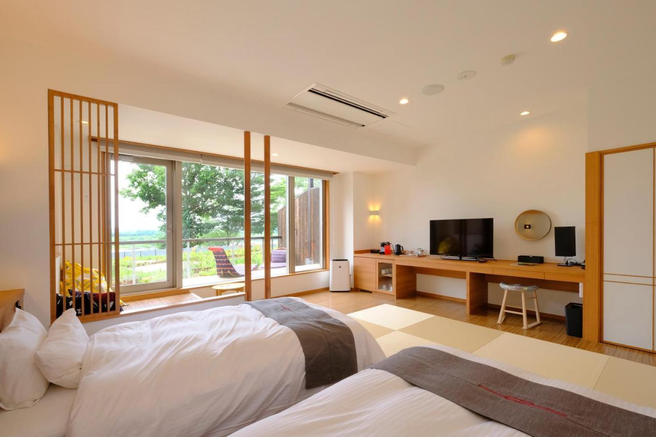 โทกาจิงาวะ ออนเซน คังเงตสึเอง โฮเต็ล Hotel Otofuke ภายนอก รูปภาพ